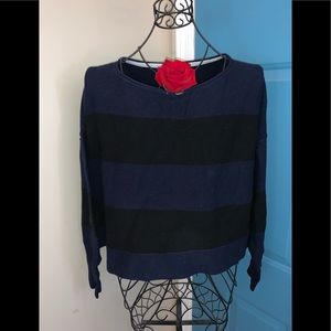 💙Victoria's Secret Knit Stripe Sweater Sz. M💙